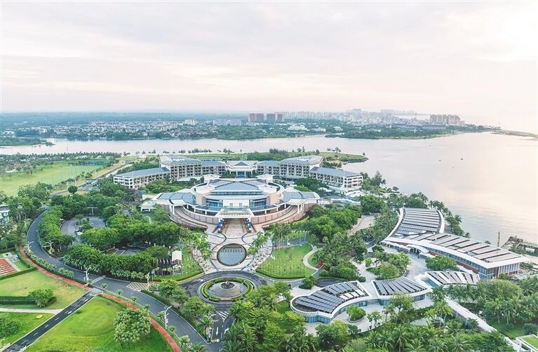 一湖一海一岛，解码海南“绿色账本”→